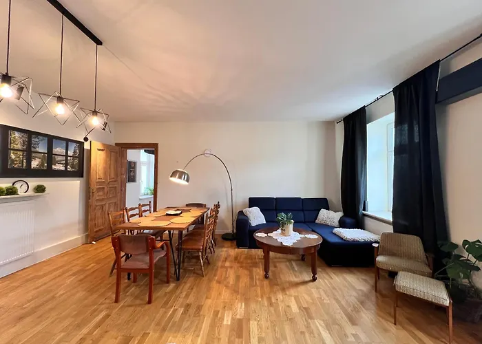 Ec1 Fabryczna Piotrkowska District Parking * وودج