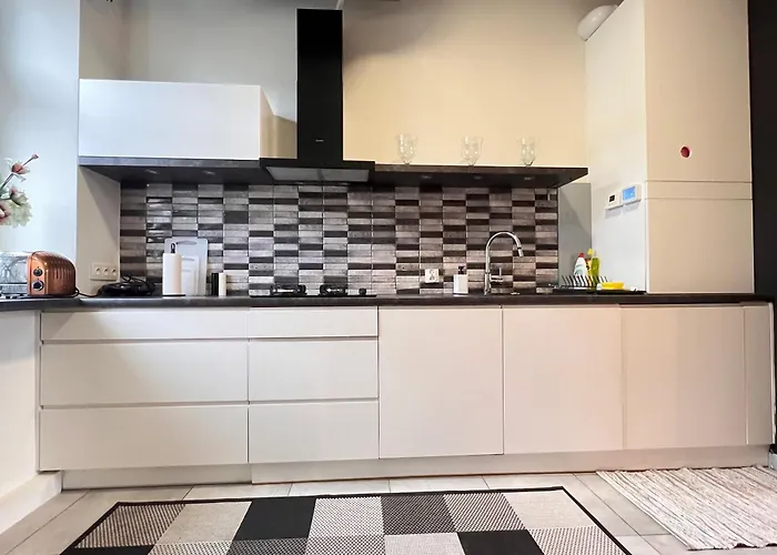 Ec1 Fabryczna Piotrkowska District Parking وودج